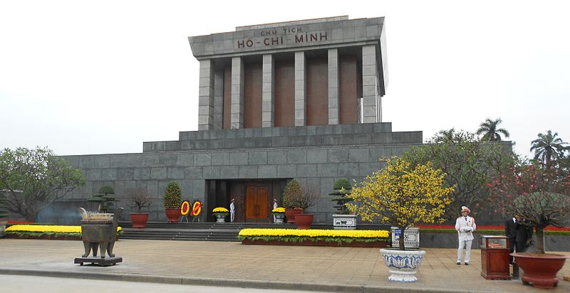 File:2012.01.25 Hanoi, Ho Chi Minh-Mausoleum.jpg