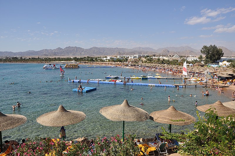 File:Naama Bay R01.jpg