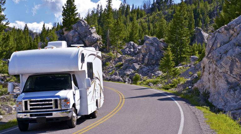 Does renting a RV sound like fun? We rented an RV this summer, and it isn't as expensive as you may think. Here are 5 ways to save on an RV rental!